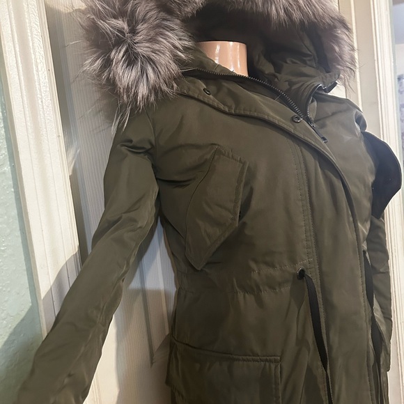 Moncler Aredhel Fur-Trimmed Down Jacket Coat size 1 - Picture 15 of 16